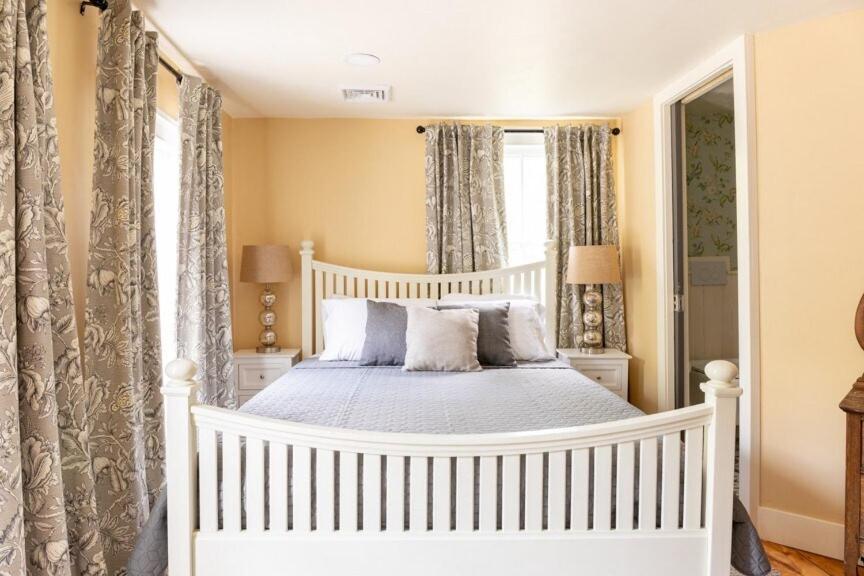 Heritage Trail Farmhouse New Hampton Екстер'єр фото